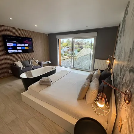 De 400m2 15p - Piscine Interieure Chauffee * Bonneville-sur-Touques