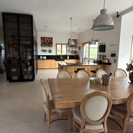 De 400m2 15p - Piscine Interieure Chauffee فيلة *