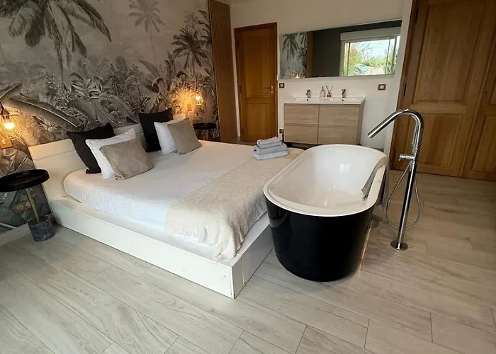 De 400m2 15p - Piscine Interieure Chauffee Βίλα *