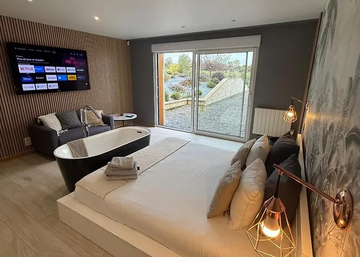 De 400m2 15p - Piscine Interieure Chauffee * Bonneville-sur-Touques